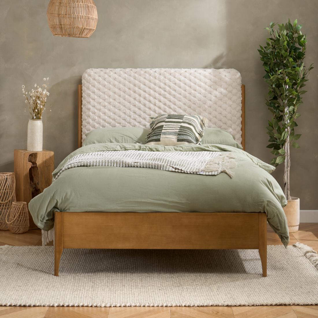 7109_furniture_Hatti Bed.jpg
